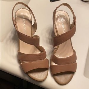 Women’s Tan short heel